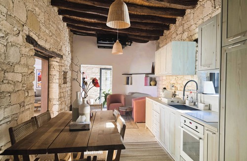 Agios Tychon House | Exquisite Modern Village House with Private jacuzzi pool