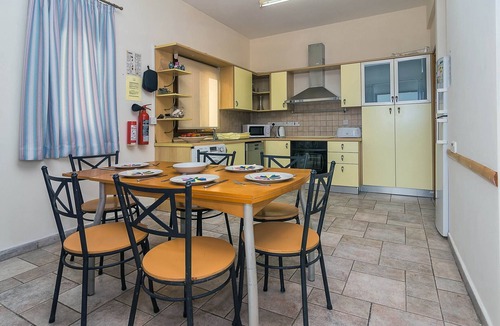 Peyia Town Villa | Fabulous Villa, Large Pool, Fantastic Sea Views, Coral Bay, VILLAS for GROUPS