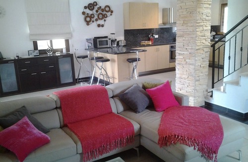 Chlorakas Villa | Fabulous Villa With Private Pool