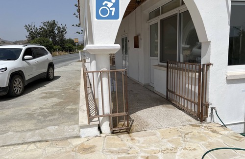 Moni House | Family holiday home.