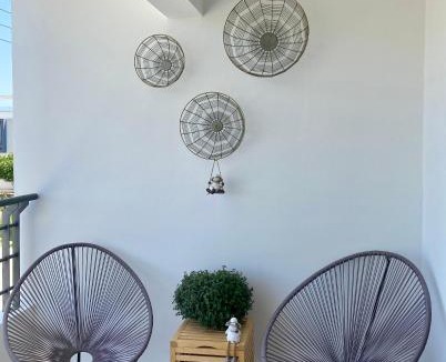 Livadia Apartment | Fat Cow Apartment 102