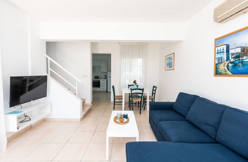 Protaras House | Fig Tree Z Holiday Villas DPS03-Two Bed Townhouse-BBQ