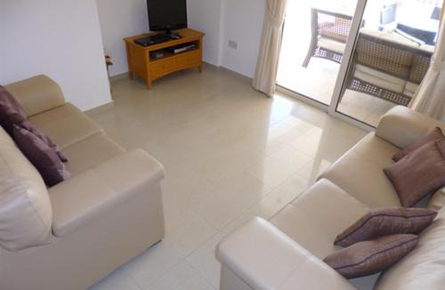 Peyia Town Apartment | First floor 2 bedroom apartment, large balcony, amazing sea views, communal pool