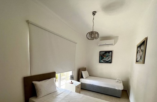 Karavas House | Flat w Garden 5 min to Coast in Kyrenia