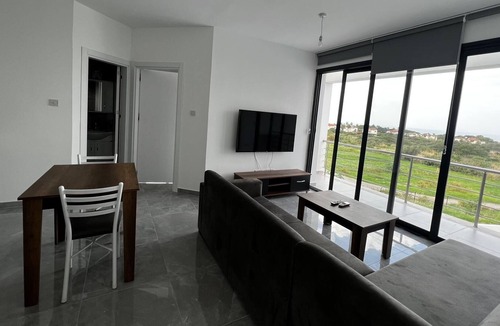 Edremit Apartment | Flat with Sea View Close to Beach in Edremit
