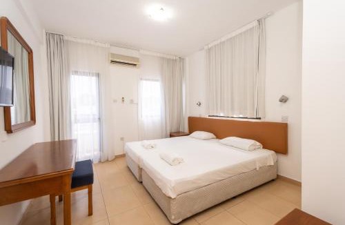 Protaras Hotel | Flora Hotel Apartments