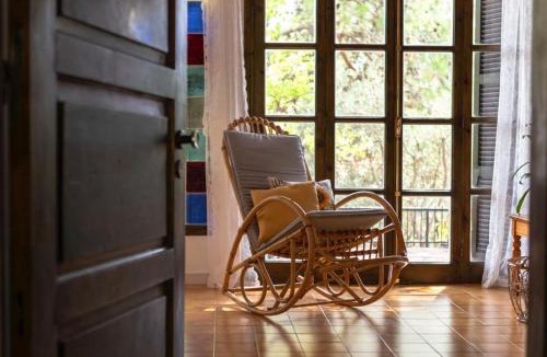 Trimiklini House | Floropounta