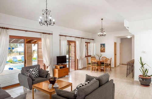 Latchi Villa | Fostira
