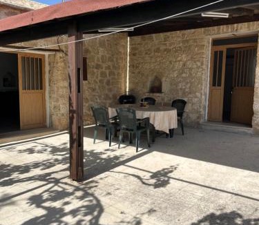 Konia House | Friendly villagehouse