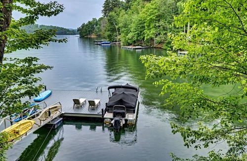 Cullowhee House | Glenside at the Point - Lake Front Home With a Private Dock and Plenty of Outdoor Space