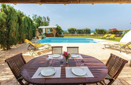 Pomos House | Gorgeous home in Pomos