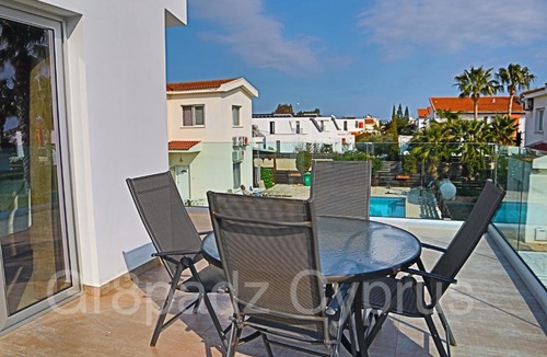 Ayia Thekla Villa | Gr8padz Villa Martha
