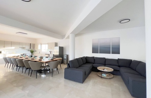 Ayia Napa Villa | Grand villa Lynn seaview Ayia Napa