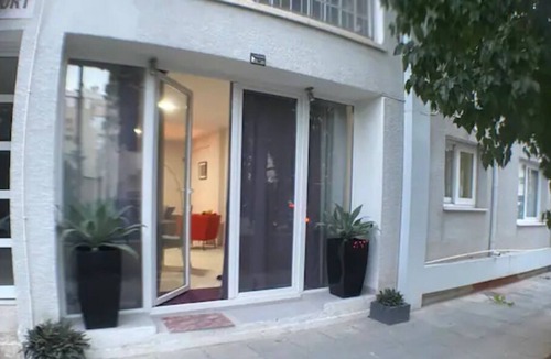 Neapolis Apartment | Ground Floor 2 Bedroom Apartment near the Sea