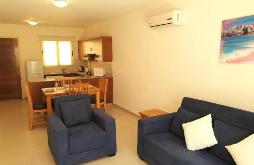 Peyia Town Apartment | Ground floor One Bedroom Apartment, Vanessa Complex