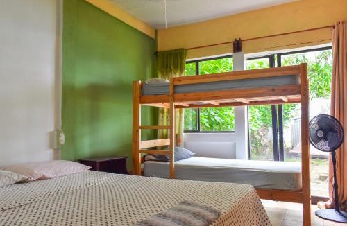 Corn Island House | Guesthouse Island Escape