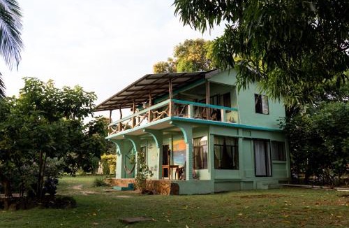 Corn Island House | Guesthouse Island Escape