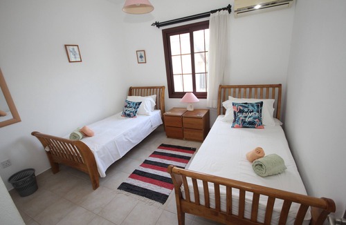 Karavas Villa | Half Moon Villa 4 bedroom with private pool