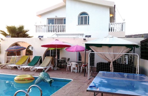 Pegeia Villa | HAPPY DAYS!BOOK NOW YOUR DREAM HOLIDAYS AND GET FREE CAR,FREE AIR-CON,FREE WI-FI