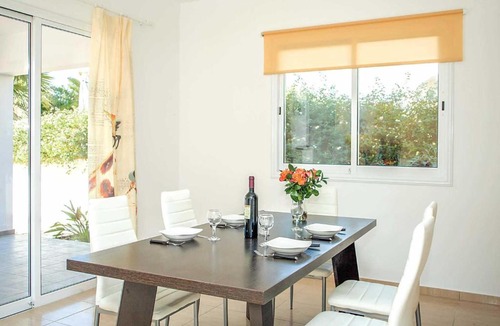 Pegeia Villa | Hibiscus