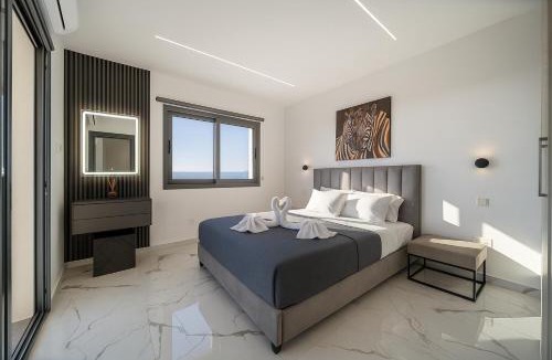 Paphos Apartment | HiddenGems Residences 202 - The LXR Penthouse - Pool & Beach Steps