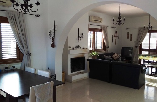 Bogaz Villa | Holiday villa for Rent in North Cyprus, large communal pool, Sea and Sand!