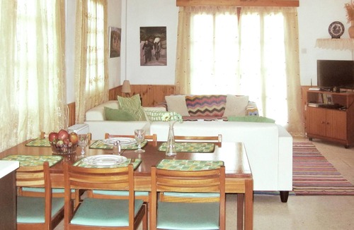 Kritou Tera House | Homerez - Spacious house 10 km away from the beach for 6 ppl. with swimming-pool