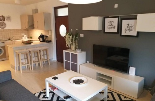 Oroklini Apartment | Horizon Luxury Apartment