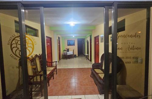 Leon Bed & Breakfast | Hostal San Antonio