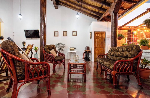 Granada Hostel | Hostal Victoria