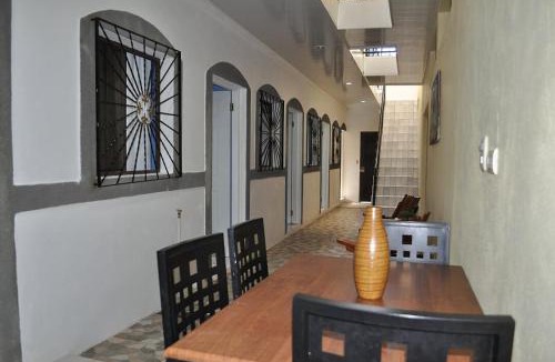 Leon Hotel | Hotel Casa Blanca