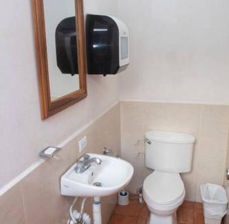 Leon Bed & Breakfast | Hotel Hellenika