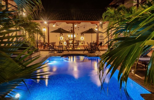 Granada Hotel | Hotel Plaza Colon