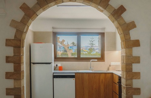 Pegeia House | Iliana Escape -Relax 5 Bedroom Retreat with Private Pool and A/C