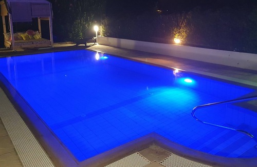Kayalar Villa | Inviting 3-Bed Villa in Kayalar