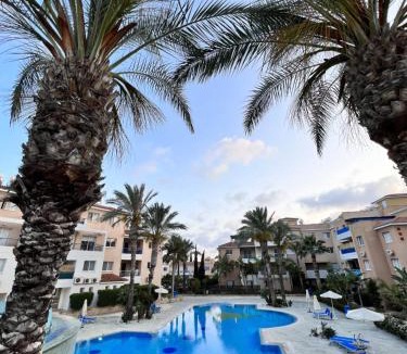 Universal Apartment | Iris Village