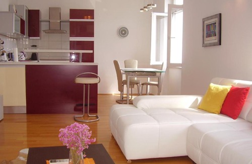 Split Apartment | J&M Centar Split