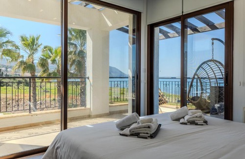 Latchi Villa | Kallisti Beach & Spa Villa - A Luxury Seaside Retreat