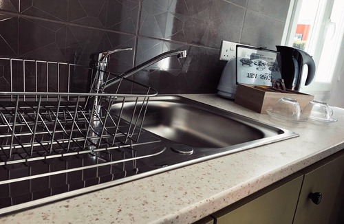 Old Town Apartment | Katsikantaris City Center Home with A/C #5