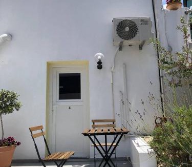 Old Town Apartment | Katsikantaris Homes