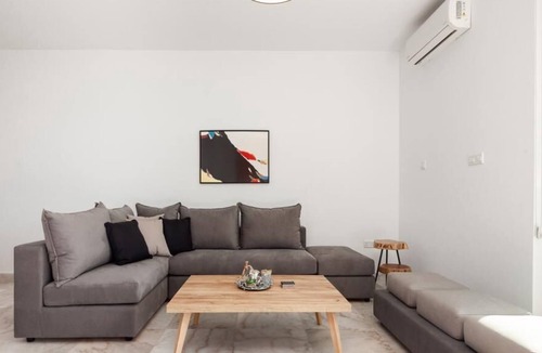 Emba House | Kinyras 1, Villa 7