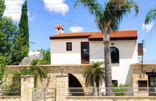 Pano Akourdalia Villa | Koutsini Villa