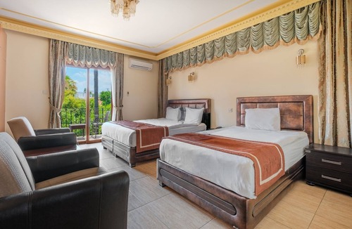 Karavas House | Kyrenia Riverside Escape