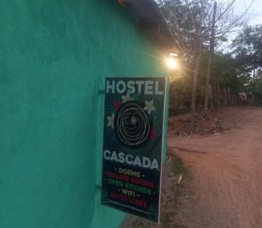 El Gigante House | La Cascada Hostel & Restaurant