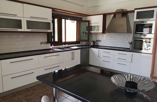 Kyrenia District Villa | Large Luxury 4 bedroom Villa With Private Swimming Pool In Lapta, North Cyprus.