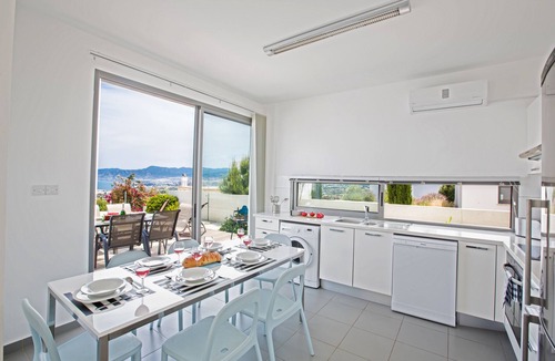Latchi Villa | Latchi Esprit Villa EV23 - a villa that sleeps 6 guests in 3 bedrooms