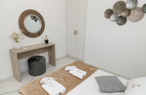 Larnaca City Centre Apartment | Lazuli Seaview Apartments 2Bdr