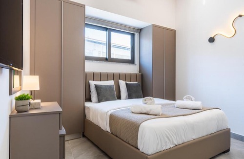Larnaca City Centre Apartment | Le Bandit Studio in City Center