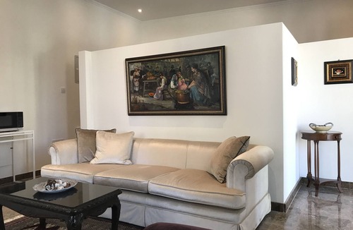 Limassol House | LEMON GARDEN SUIT at AVGI'S HOME, HEART of OLD TOWN, LIMASSOL