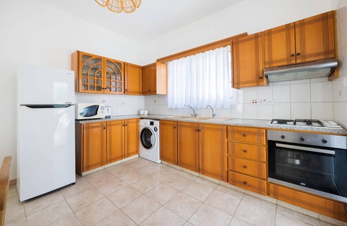 Argaka Villa | Lemon Grove Ena: Modern villa with private swimming pool set close to the beach in Argaka